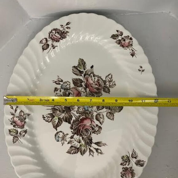 Vintage Johnson Brothers Serveware Platter and Bowl English Ironstone Dinnerware - Picture 9 of 14